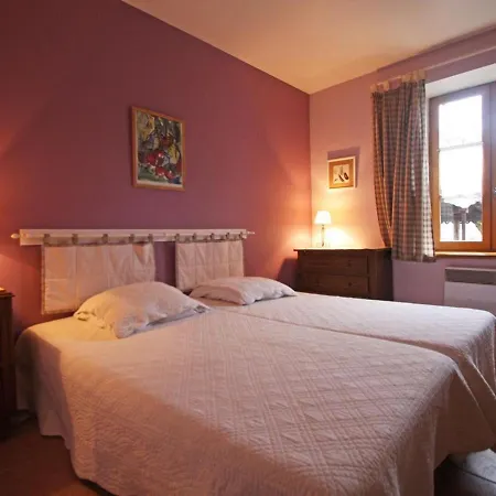 Semesterbostad A Avec Cour Fleurie, Proche Epinal Et Gerardmer - Fr-1-589-620 *